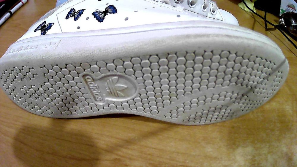 маратонки адидас