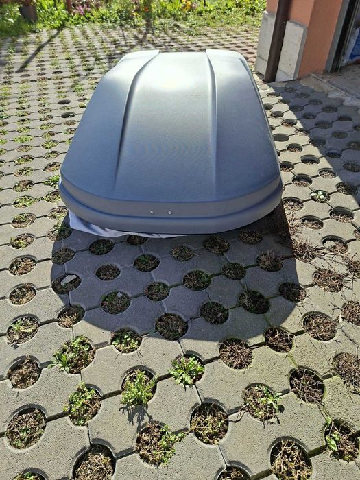 Допълнителен багажник за автомобил