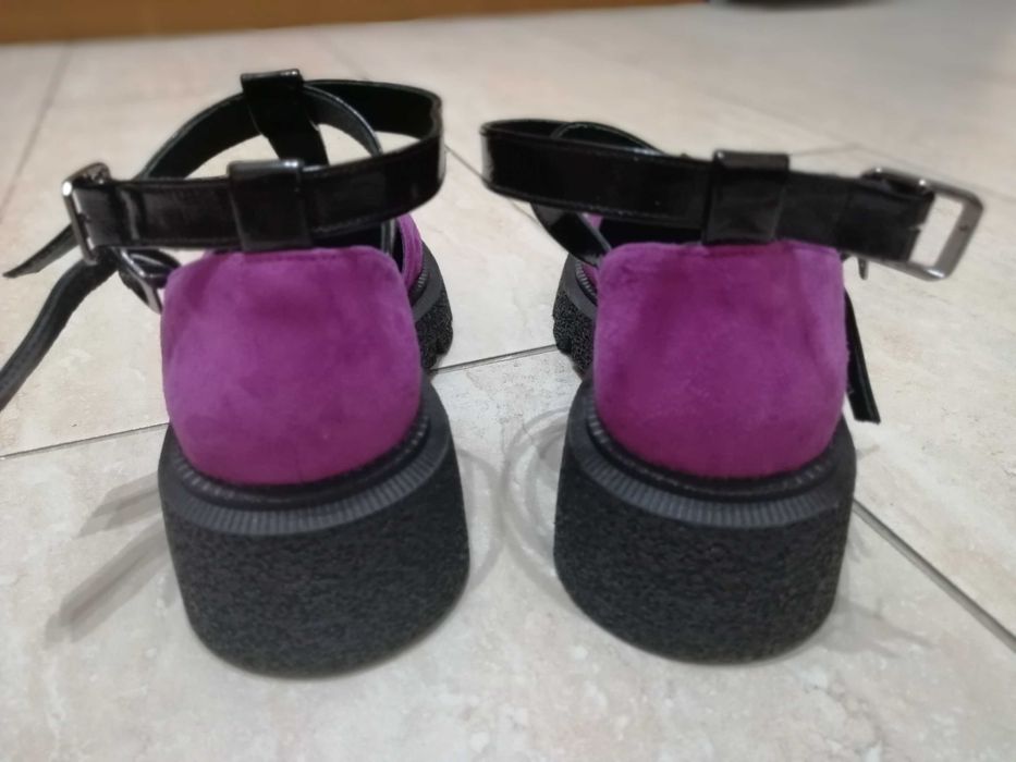 Bianki ниски цикламени сандали