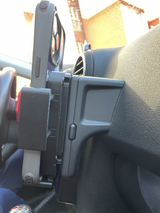 Стойка за телефон Audi a3 8p + Подарък