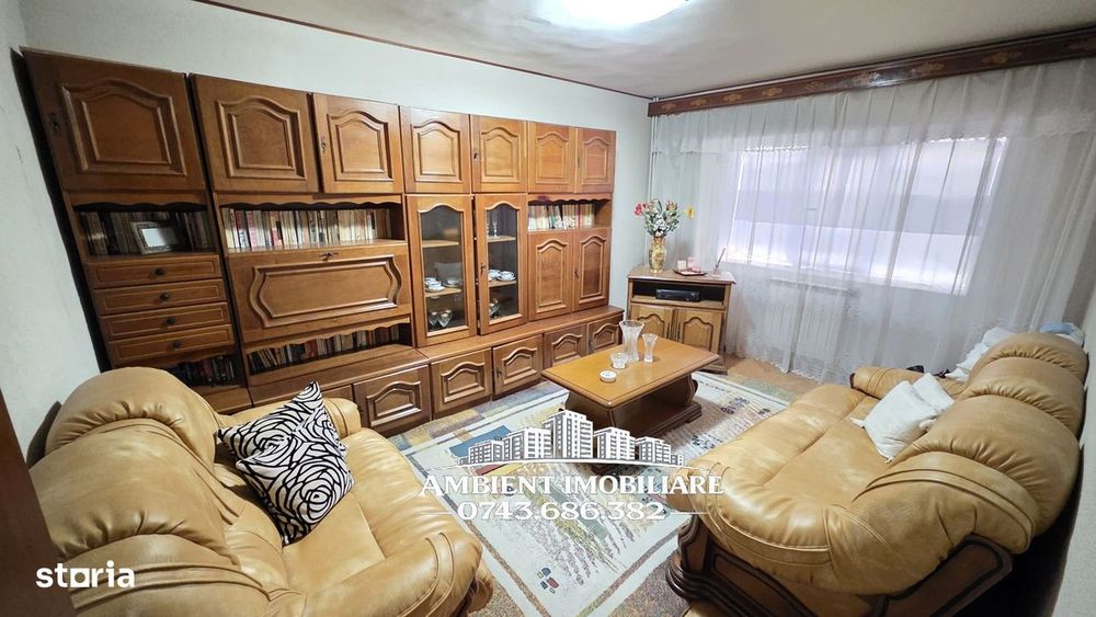 Apartament cu 3 camere, etaj 7, mobilat si utilat, VASLUI - zona GARA;