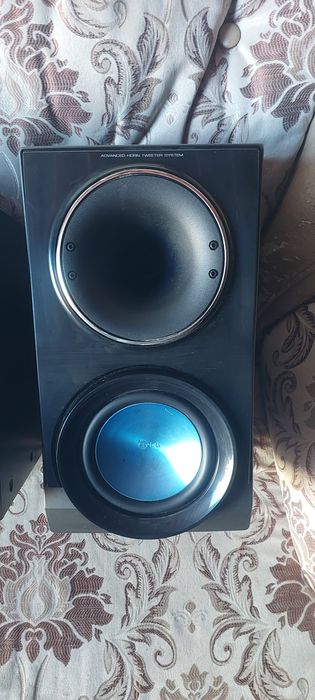 Продам музыкальный центр