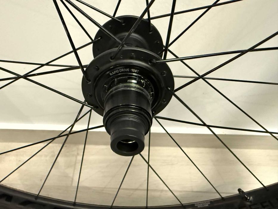 Roti Bontranger (TREK) Kovee Elite 23 Carbon 29"
