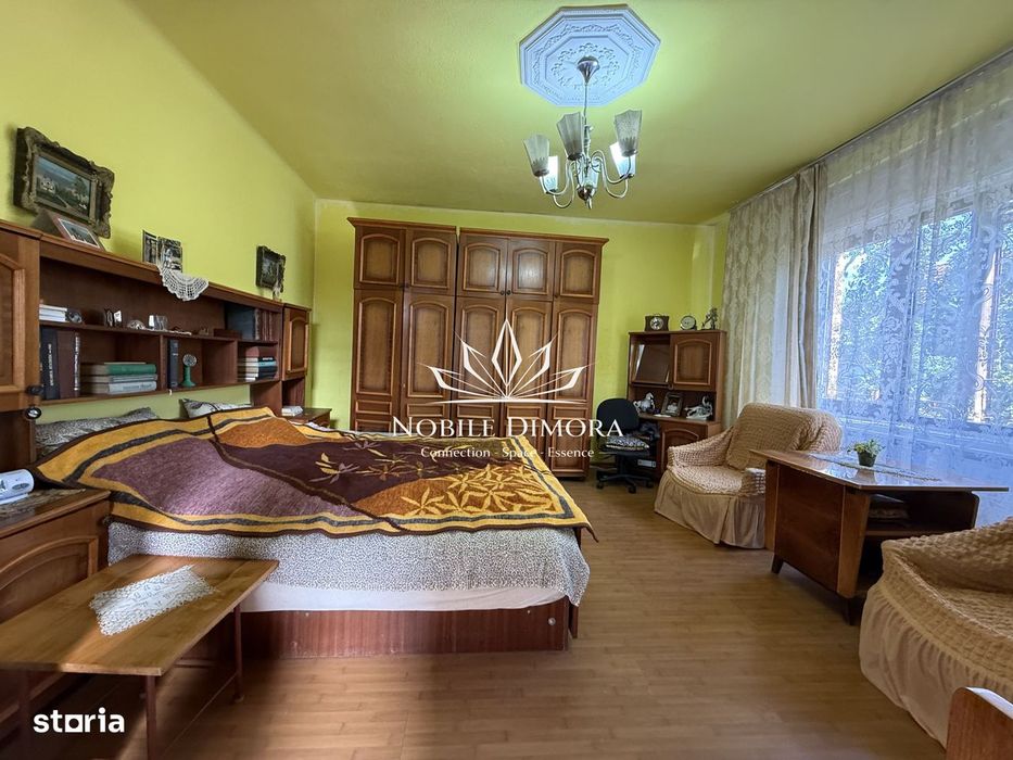 Casa spatioasa de 156mp cu 4 camere, teren de 237mp in Buzias - comisi