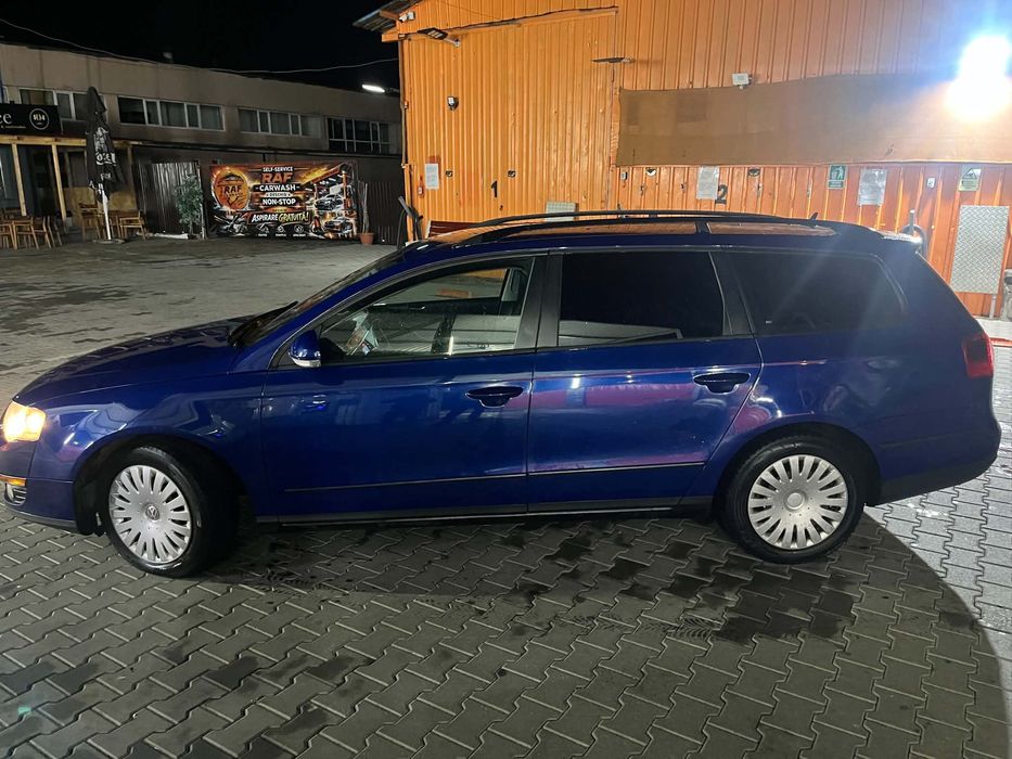 Vând Volkswagen Passat b6