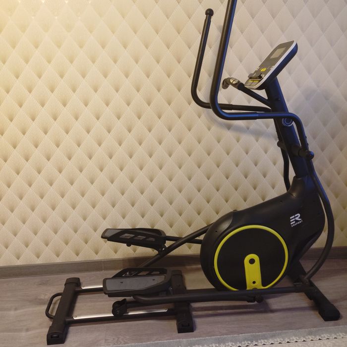 Эллиптический тренажер