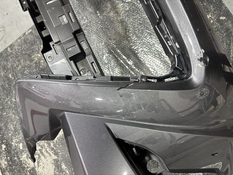 Lexus 460 banfer buvu