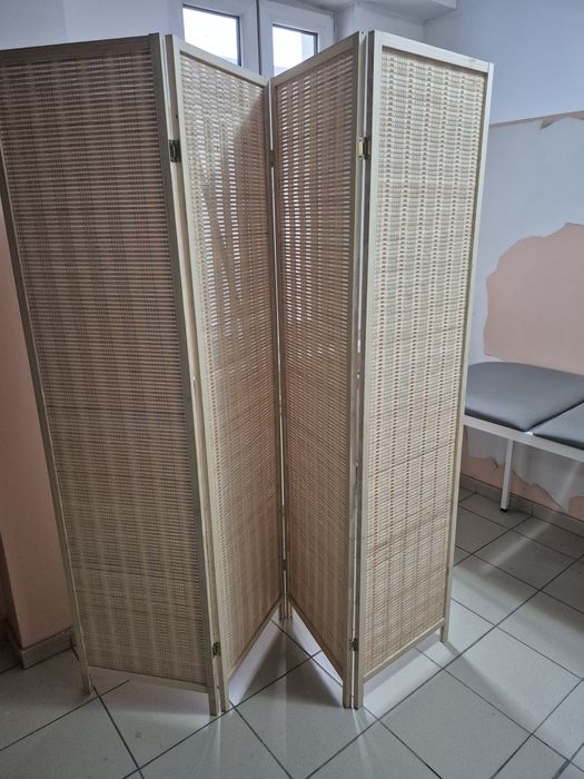 Продам кушетку и перегородку