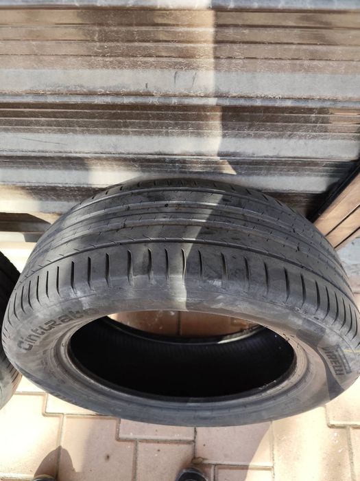 2 бр автомобилни гуми