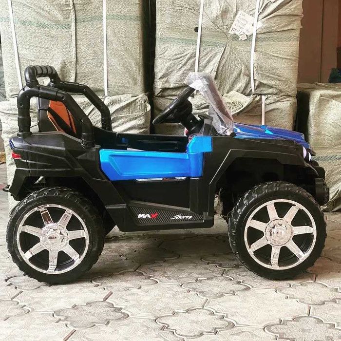 Багги Детская машина с пультом и мягким-бесшумными баллонами