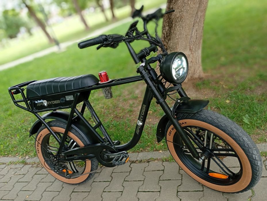 Bicicleta Electrica ca noua, cu acceleratie la mana si asistare pedalare electrica