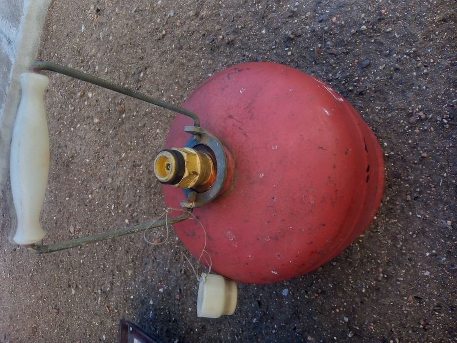 Газови битови бутилки