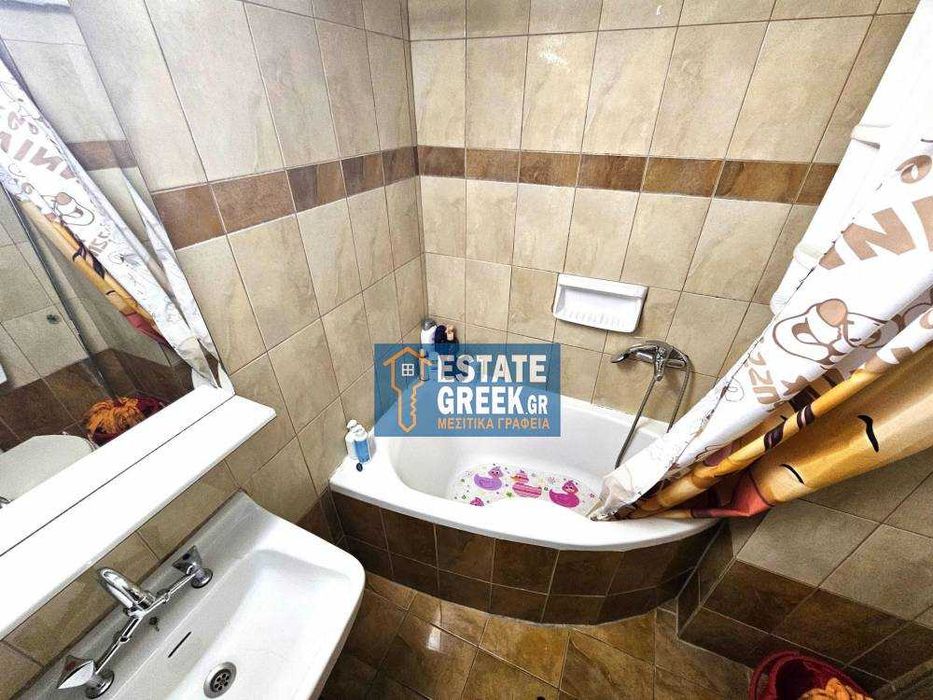 Продава се Тристаен апартамент в Пловдив, Филипово - 62 кв.м за 963 €/кв.м - Снимка #17