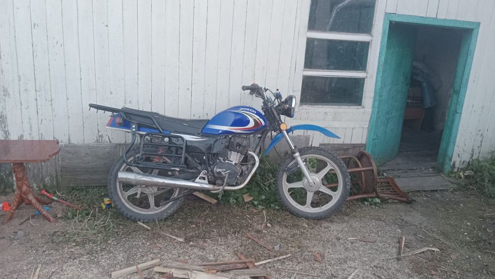 Продам мотоцикл марки "Yaqi 200"