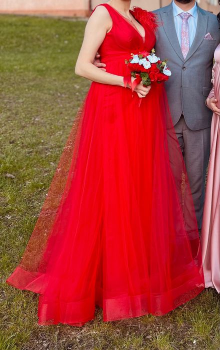 Vând rochiță de nașă