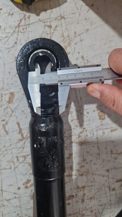 Tirant stabilizator vertical tenson tractor claas massey ferguson valt