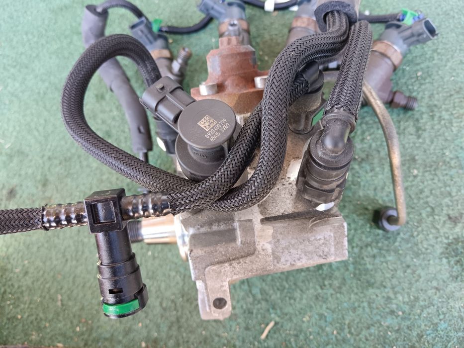 Дюза Дюзи ГНП рейл Пежо Ситроен 1.6 блу ХДИ / Peugeot Citroen 1.6 hdi