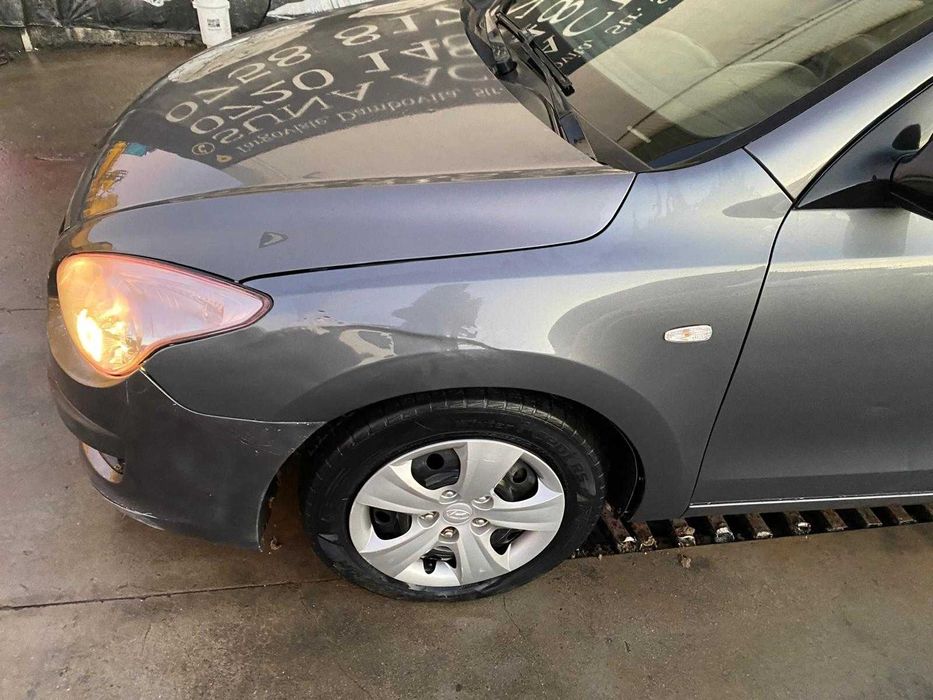 Dezmebrez Hyundai i30 1.6 crdi/bara/capota/trager/far/oglinda/aripa