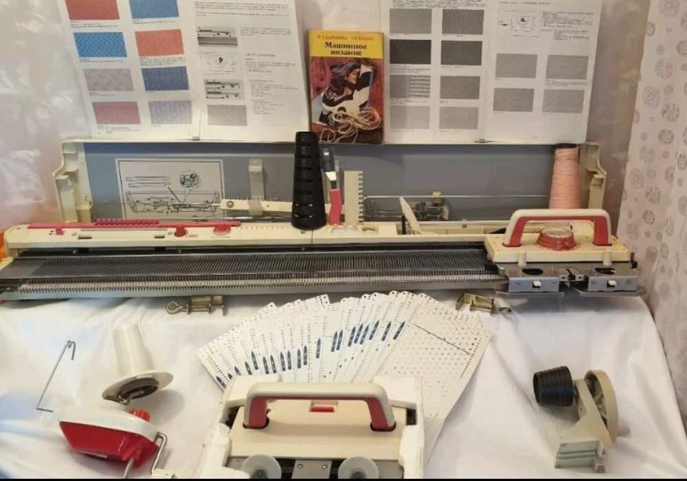 Плетачна машина Toyota KS858, KS777, KS895