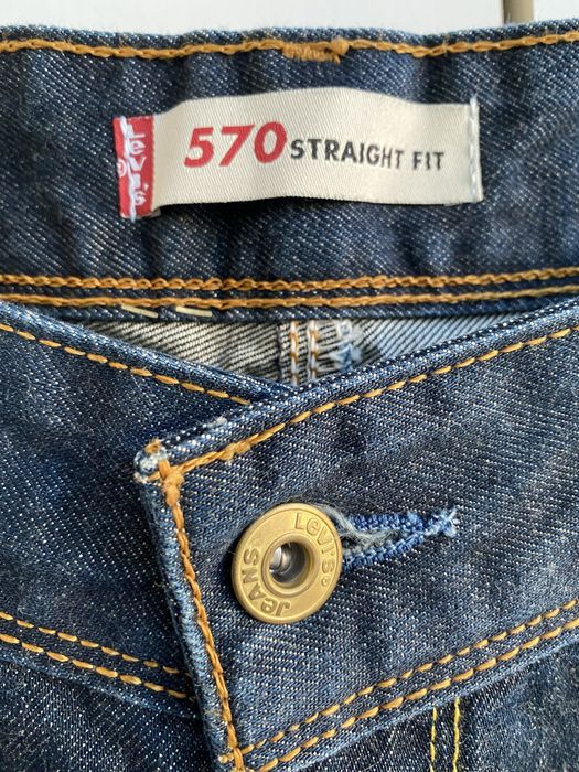 Levi’s 570 Straight Fit – Dark Rinse W31