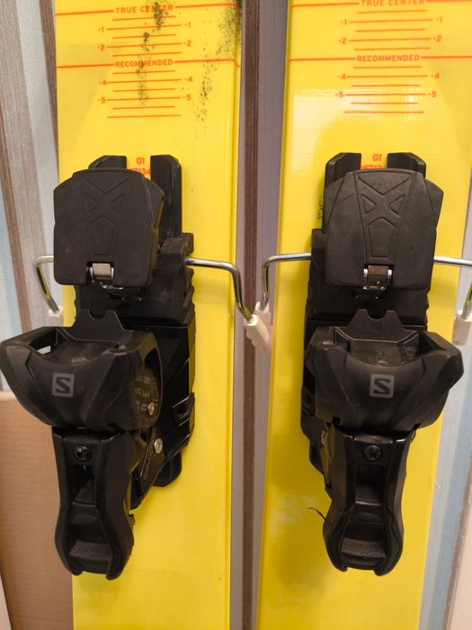 Schiuri freeride poweder , Salomon rocker 2 115 ,180cm