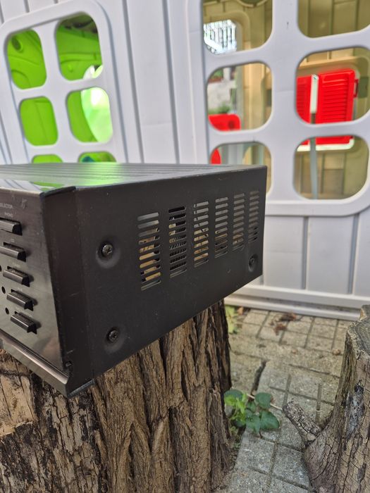 Усилвател Akai AM-17