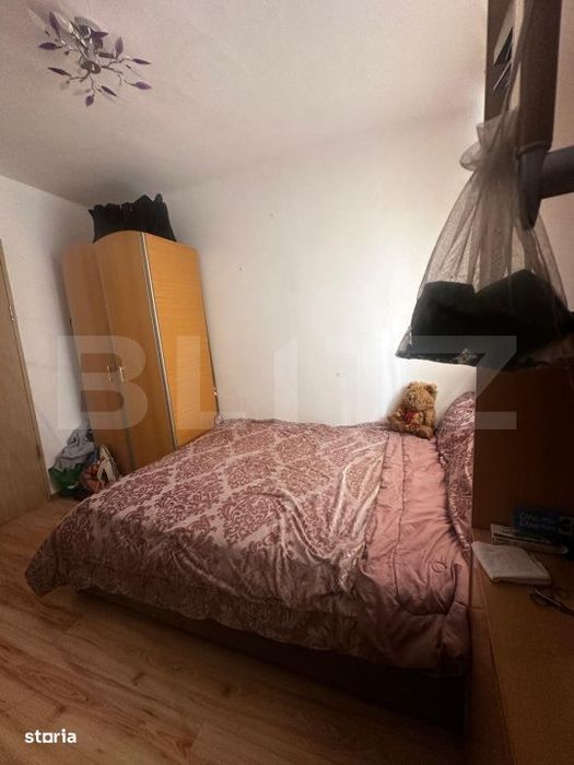 Apartament 3 camere, 50 mp, zona Craiovita Noua