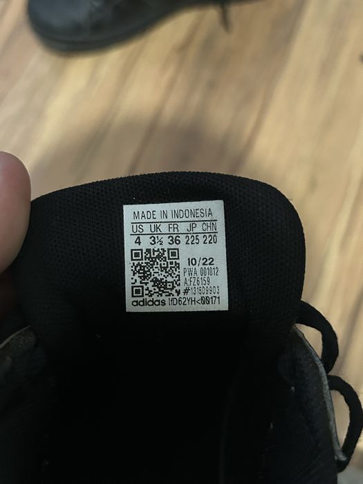 Маратонки и Ботуши на Adidas!