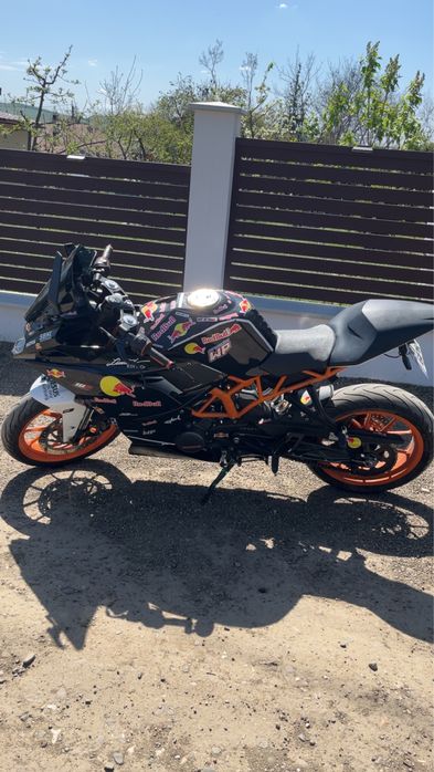 vând ktm rc de 125