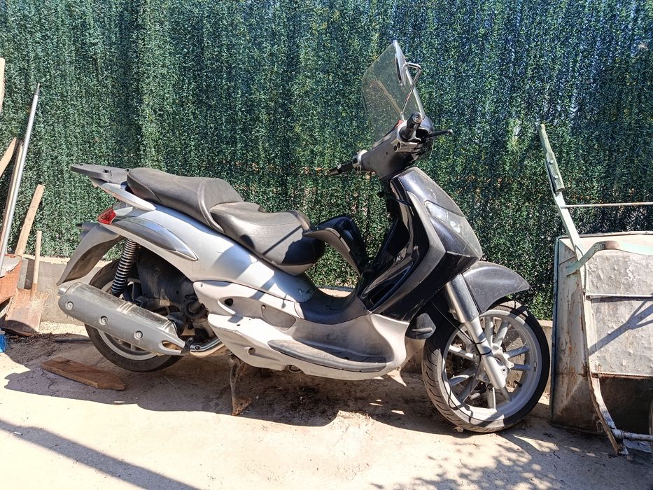Скутер... Piaggio Beverly 400