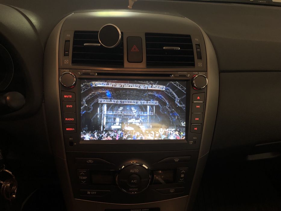 Мултимедия - Навигация за Toyota Corolla