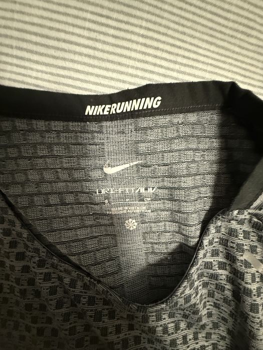 Tricou Nike Running Gri