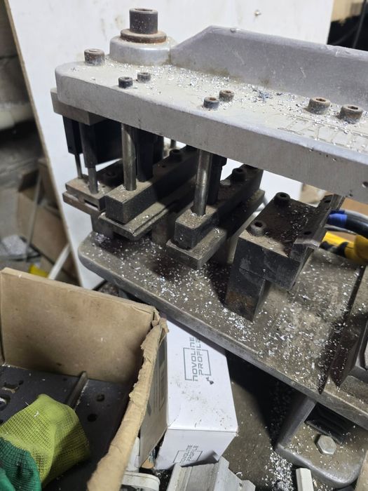 Продам Углорез Торцовку.