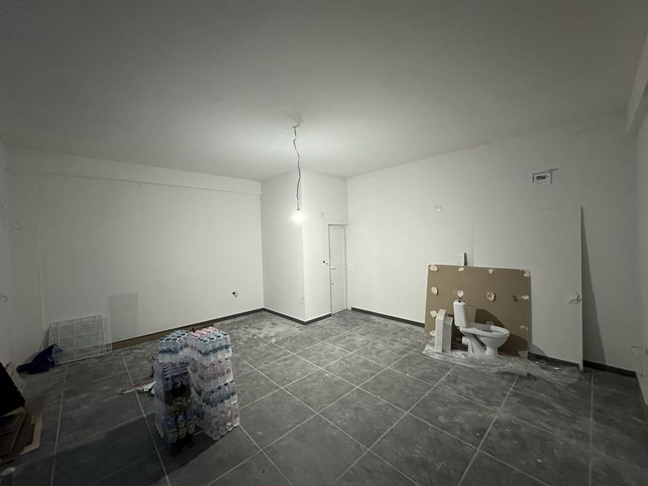 Дава се под наем Магазин в с. Лозен, Област София-град - 30 кв.м за 408 € - Снимка #3