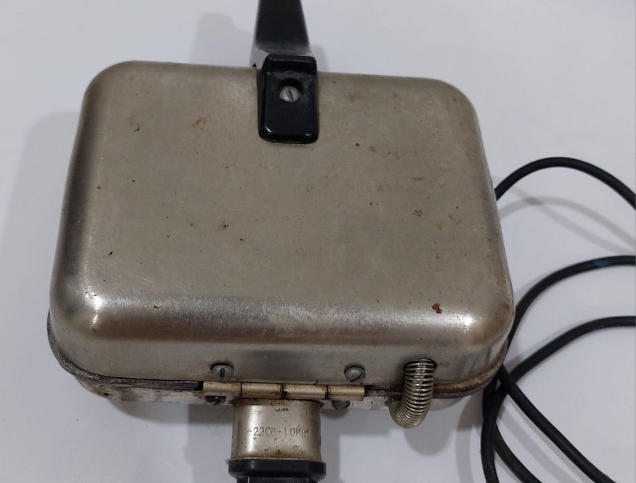 Вафельница СССР работает