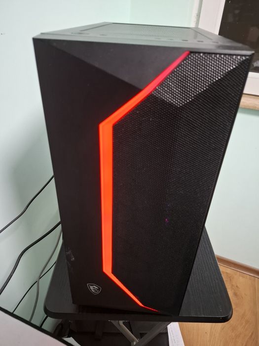 Геймйрска кутия MSI