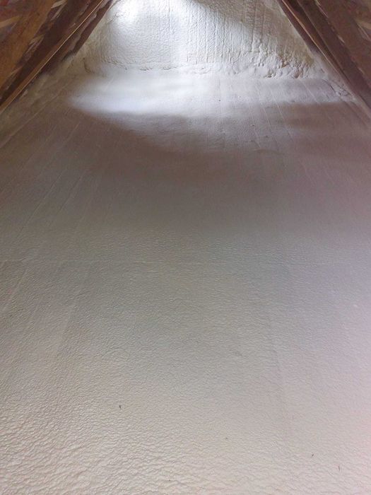 Izolații spumă poliuretanică – Economisești până la 40%