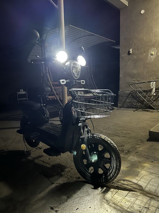 Скутер сатылады суп 16 тык балон