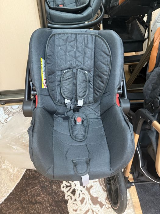 Продам коляску с автокресло