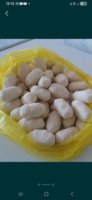 Сүт өнімдері сатылады