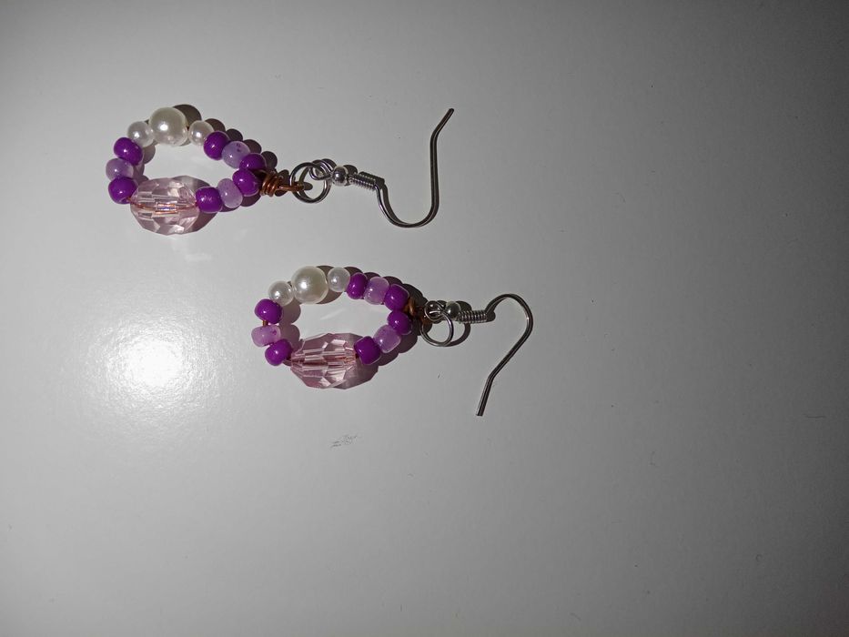 Бижута   (обеци)