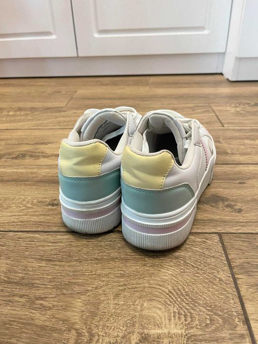 Черни кожени кецове Converse size 38