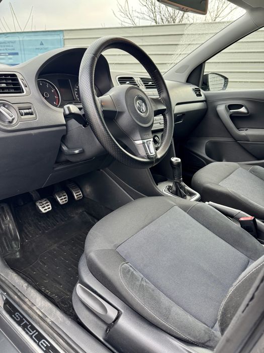Volkswagen Polo MK5 Style