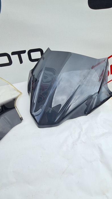 parbriz  GIVI Puig  MRA naked custom Yamaha Honda KAWASAKI Suzuki