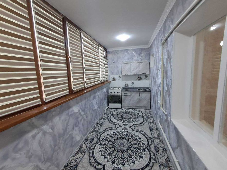 Фрунзиский KIUF 4 қаватда 2 хонали квартира сотилади.ID: 1555