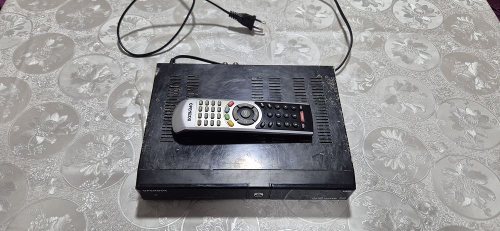 Openbox HD 2 спутниковый тюнер сотилади