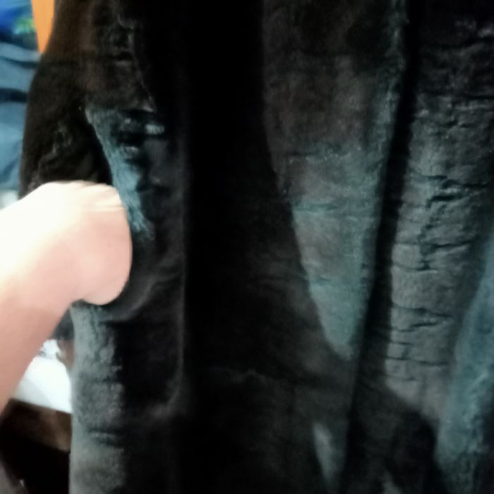 Продам шубку 130000