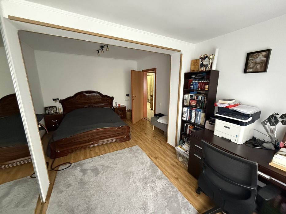 Apartament- 3 camere- parter 93mp + garaj - Vedere 4