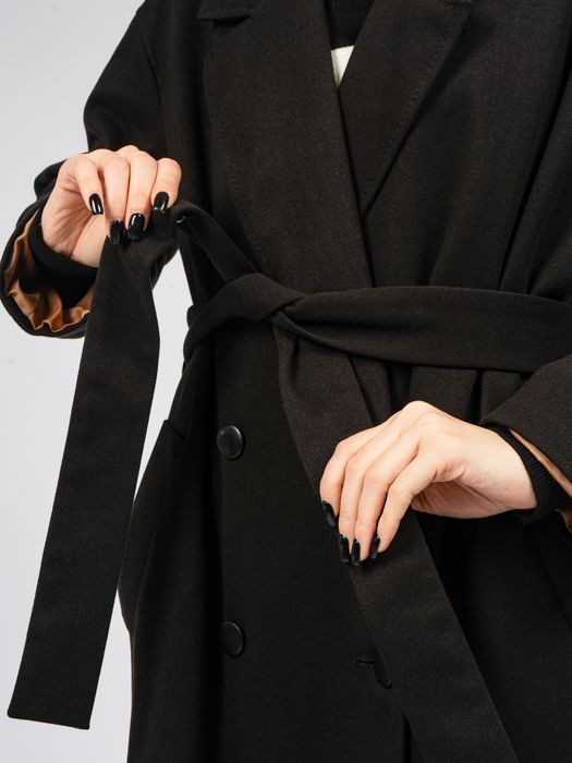 Пальто женское .