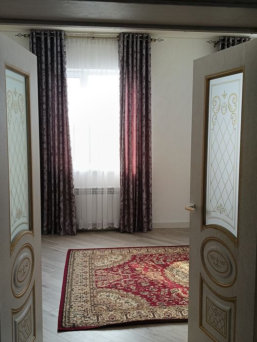 Жаңа 4 ком үлкен үй сатылады